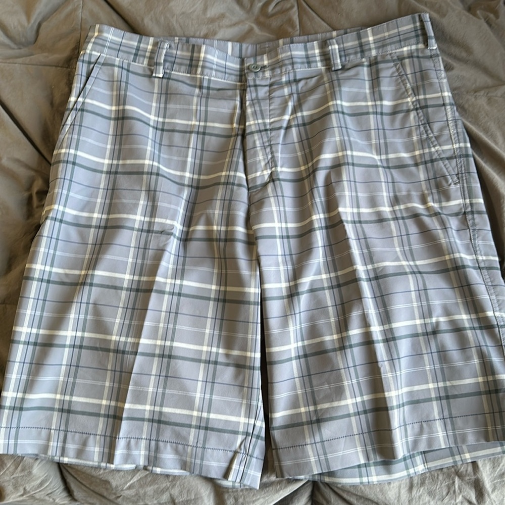 Men’s Nike Golf Shorts